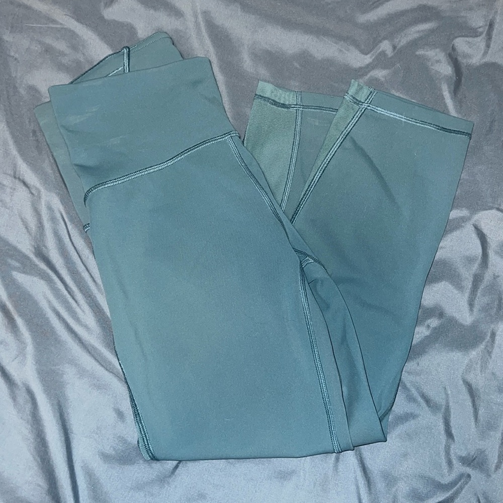 Lululemon crop legging